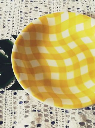 plat vintage SALINS carreaux jaune et blanc