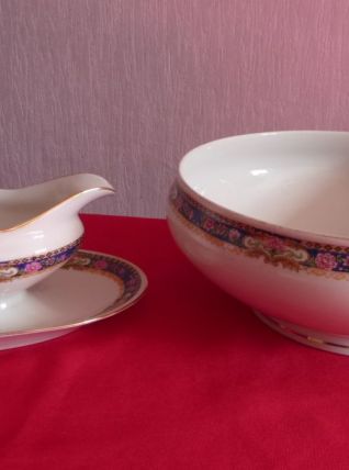 Soupière et saucière en porcelaine