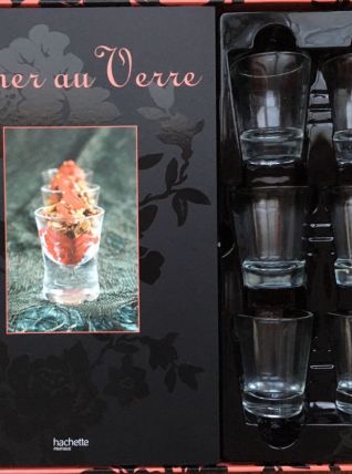 Verrines et livre de recettes Hachette