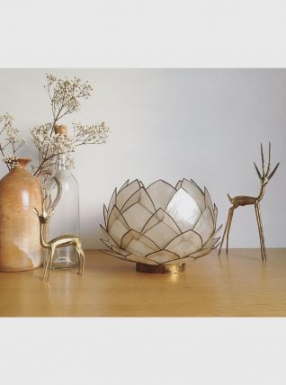 Applique lotus en pétales de nacre