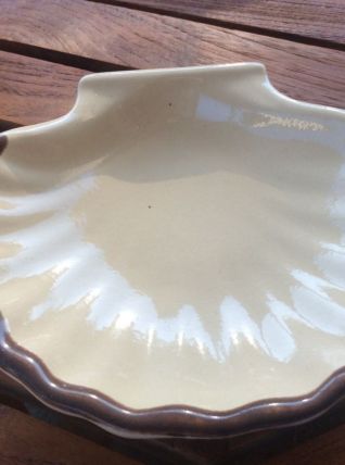 Lot de 6 coquilles Saint Jacques en céramique de la marque E