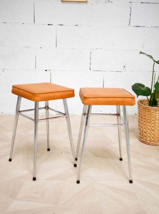 Duo de tabourets 