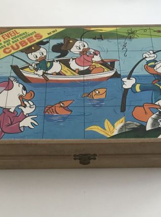 Boite de 24 Cubes Disney France Jouet - ref 24/2