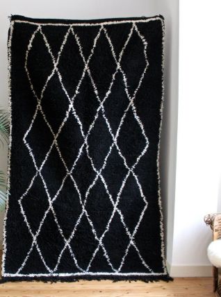 Sublime tapis beni ouarain tissé main
