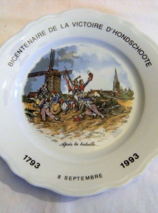 Assiette porcelaine de limoge bicentenaire hondsch