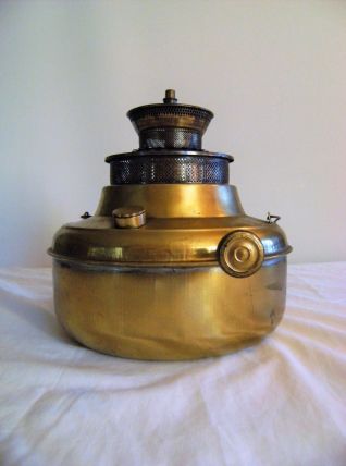Chauffe plat vintage pétrole type sellus en laiton