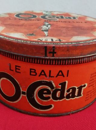 Jolie boite en tôle publicitaire O-Cedar 