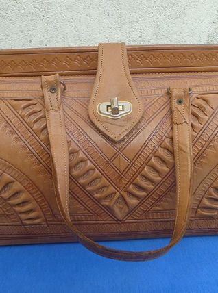 Sac a main en cuir artisanal