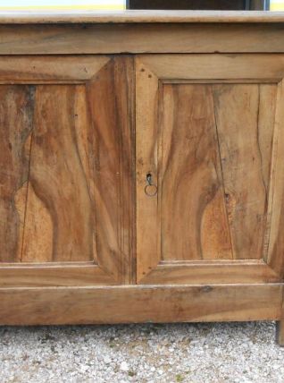 Buffet campagnard en noyer