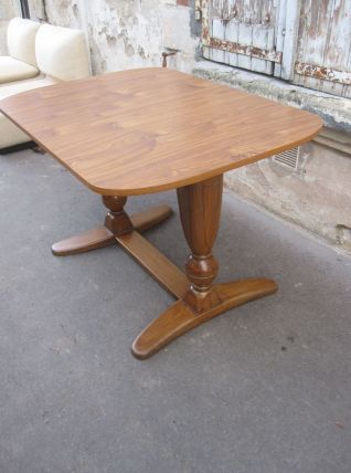 Table style art déco