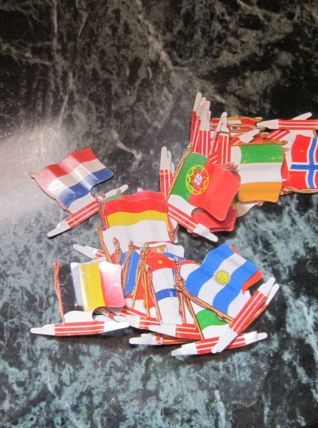 29 ANCIENNES PLAQUES METAL PUBLICITAIRE DRAPEAU L ALSACE