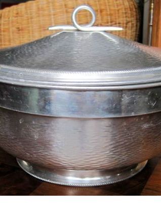 Légumier en aluminium martelé années 50/60 - Design Italien 