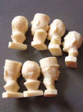 7 figurines de pub total vintage 1970    