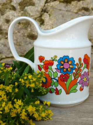pichet fleuri en porcelaine de Bavière année 70