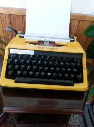 Machine à  écrire Brothers Nogamatic 400 années 70