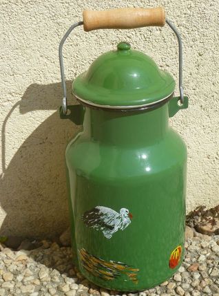 pot  a  lait  en acier emaillé , vintage