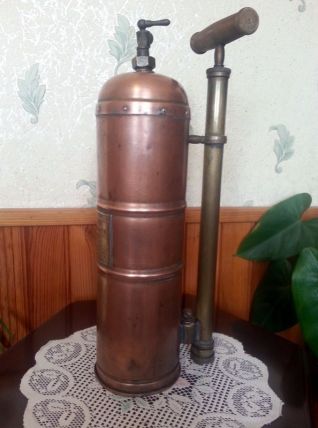 Pulvérisateur ancien Muratori Paris cuivre et laiton