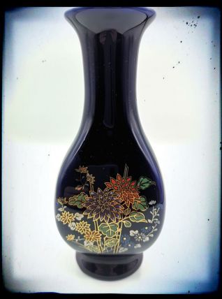 Vase en céramique soliflore