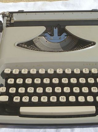 machine a écrire Remington envoy