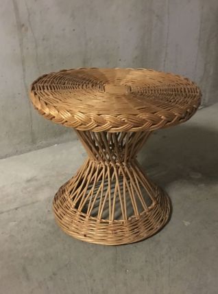 Table basse en rotin années 60