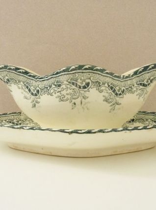 Ancienne saucière en céramique finement décoré. Art déco