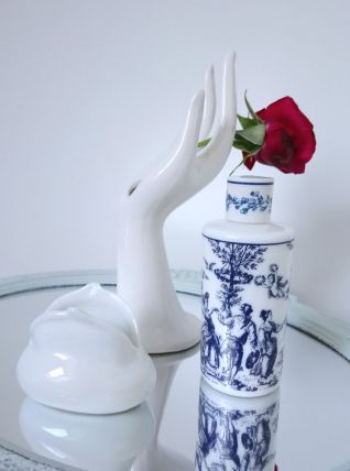 Jolie bouteille de parfum en opaline "Lubin" 