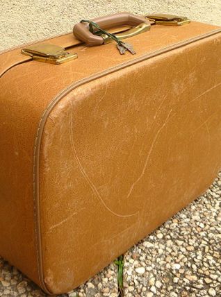 valise  en carton , vintage
