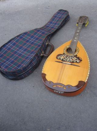 Mandoline luthier René Gérôme MIRECOURT