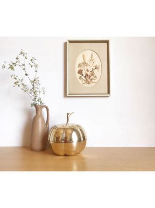 Boîte pomme en laiton 