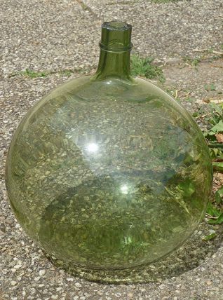 dame jeanne en verre , vintage