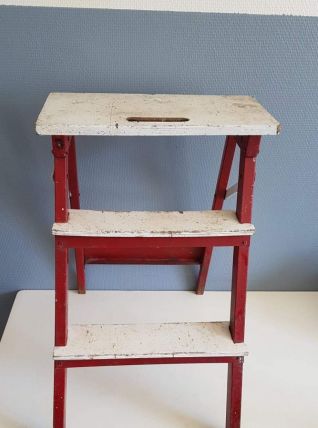 escabeau bois et métal 2 marches pliable et portable 