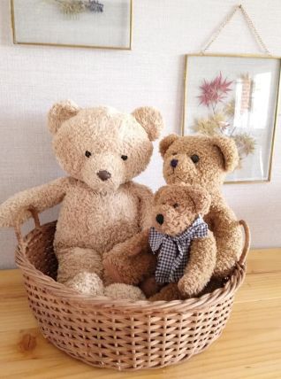 Joli panier rond en rotin