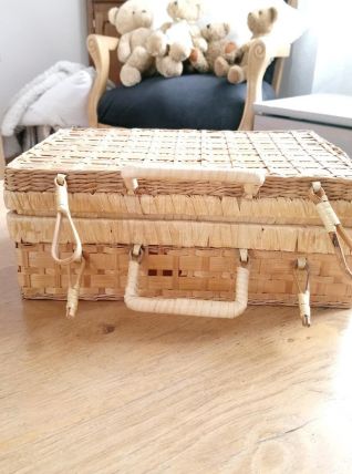 Valisette en osier vintage. 