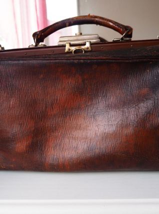 Grand sac docteur en cuir brun vintage 40's