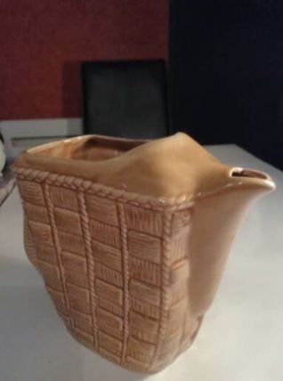 broc cruche pichet en céramique