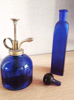 Ensemble de bouteilles de parfum 