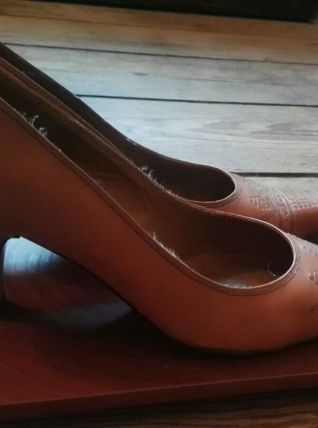 Escarpins en cuir camel T. 38 de la marque Pura Lopez