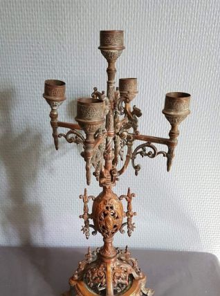 candélabre ancien néogothique avec dragons ailés