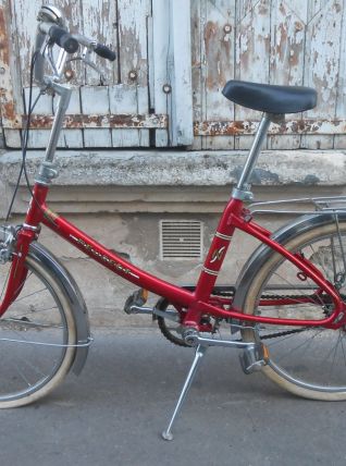Vélo porteur Peugeot, années 70