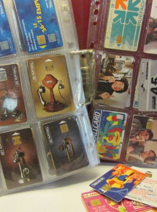 lot 233 télécartes années 90 France étranger
