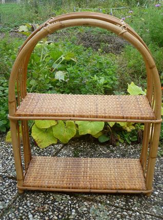 étagère en rotin , vintage