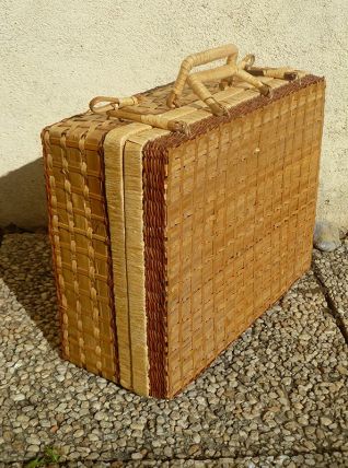 valisette en rotin , vintage
