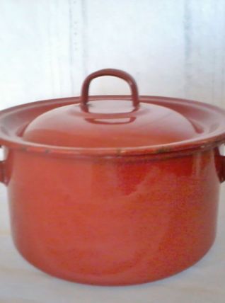 cocotte ,faitout, casserole marmite émaillée en métal (tôle)