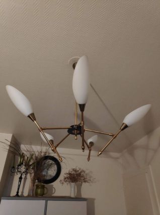 lustre vintage Arlus Lunel avec 5 tulipes opaline 