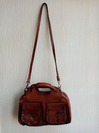 Sac vintage cuir authentique couture impeccable 