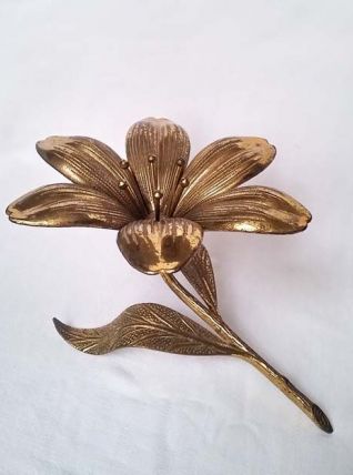 Cendrier en laiton doré fleur de lys