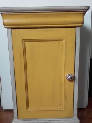 Table chevet rénovée 