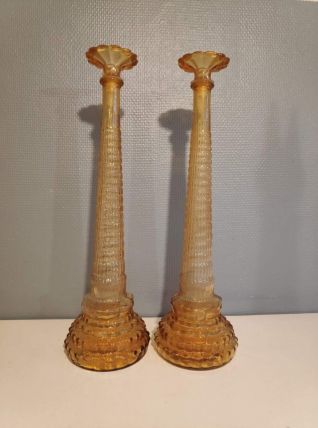 paire de carafes couleur ambrée