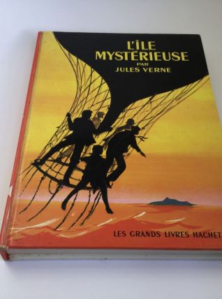 Livre l’île Mystérieuse de Jules Verne 1969 