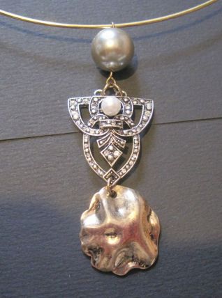 collier raz du cou femme doré